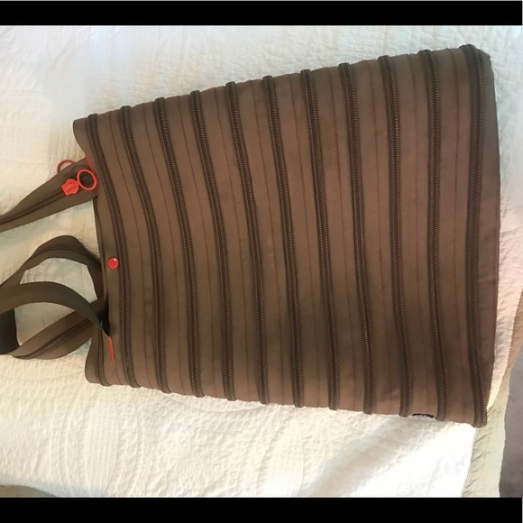 FABULOUS 🌴🎉 ZipIt bag - Picture 4 of 6